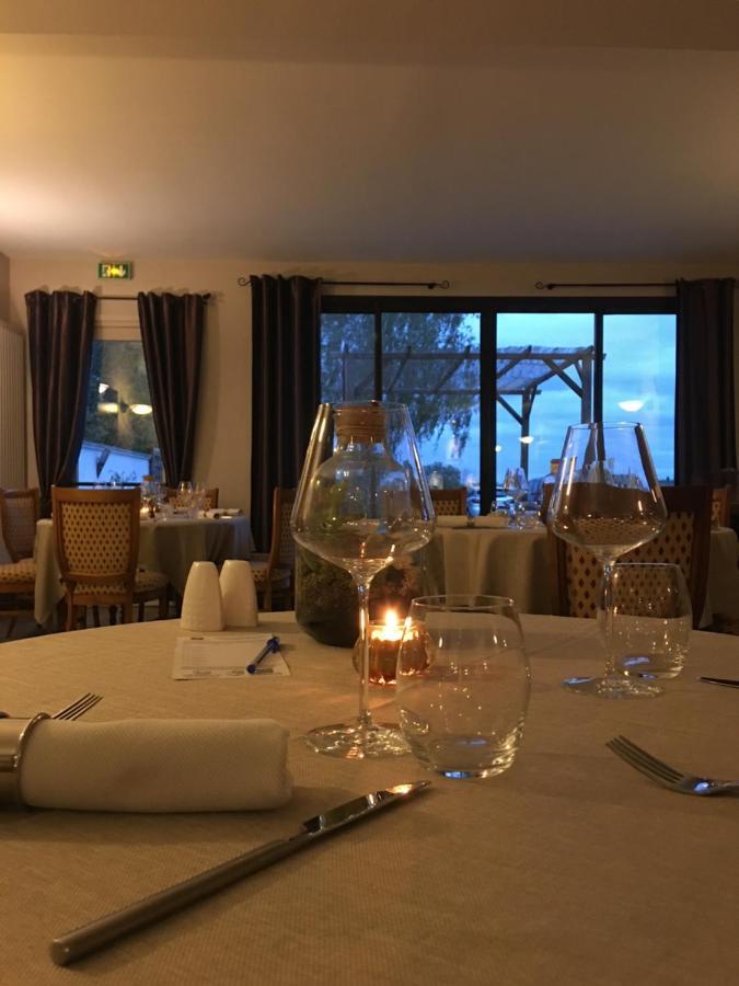ז'יפמוגיפומון-שמפובר Le Cheval Blanc - Lac Du Der - Logis Hotel מראה חיצוני תמונה